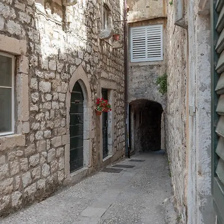Apartment Bastina Ii *
